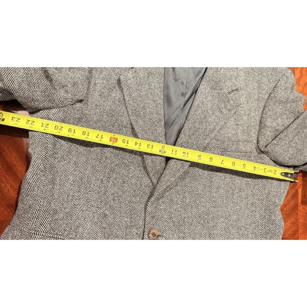 Vintage Evan Picone Wool Herringbone Tweed Blazer Mens 43R Gray Sport Coat USA‎